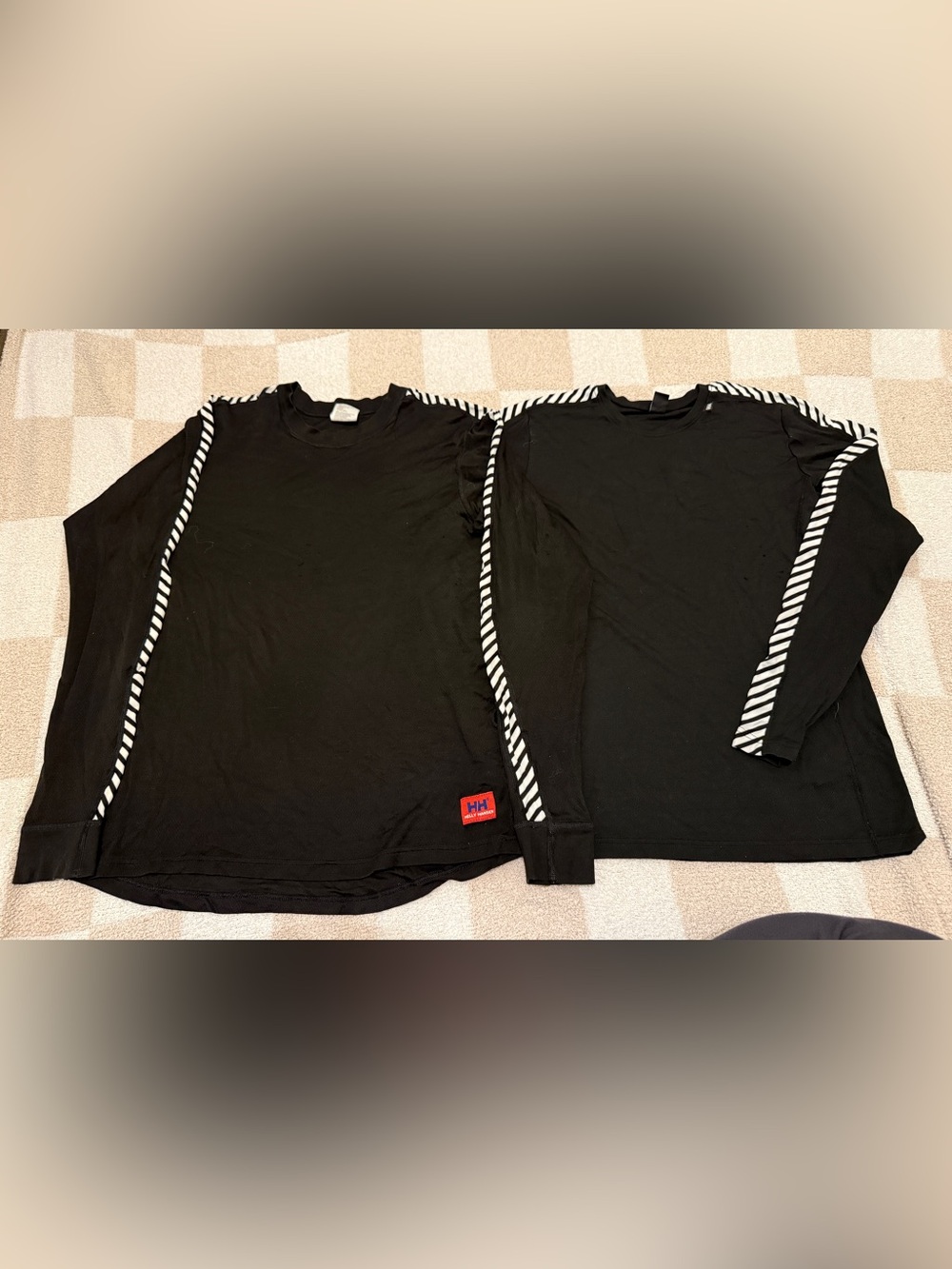 Helly Hanson Bundle of 2 Lifa Stripe Long Sleeve Crew Base Layer